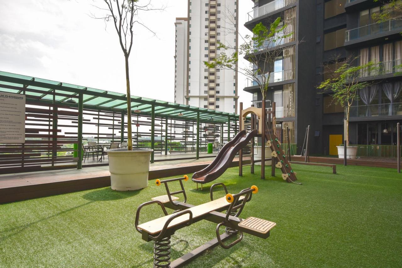 Cube 8Teens By Nest Home Johor Bahru Eksteriør bilde