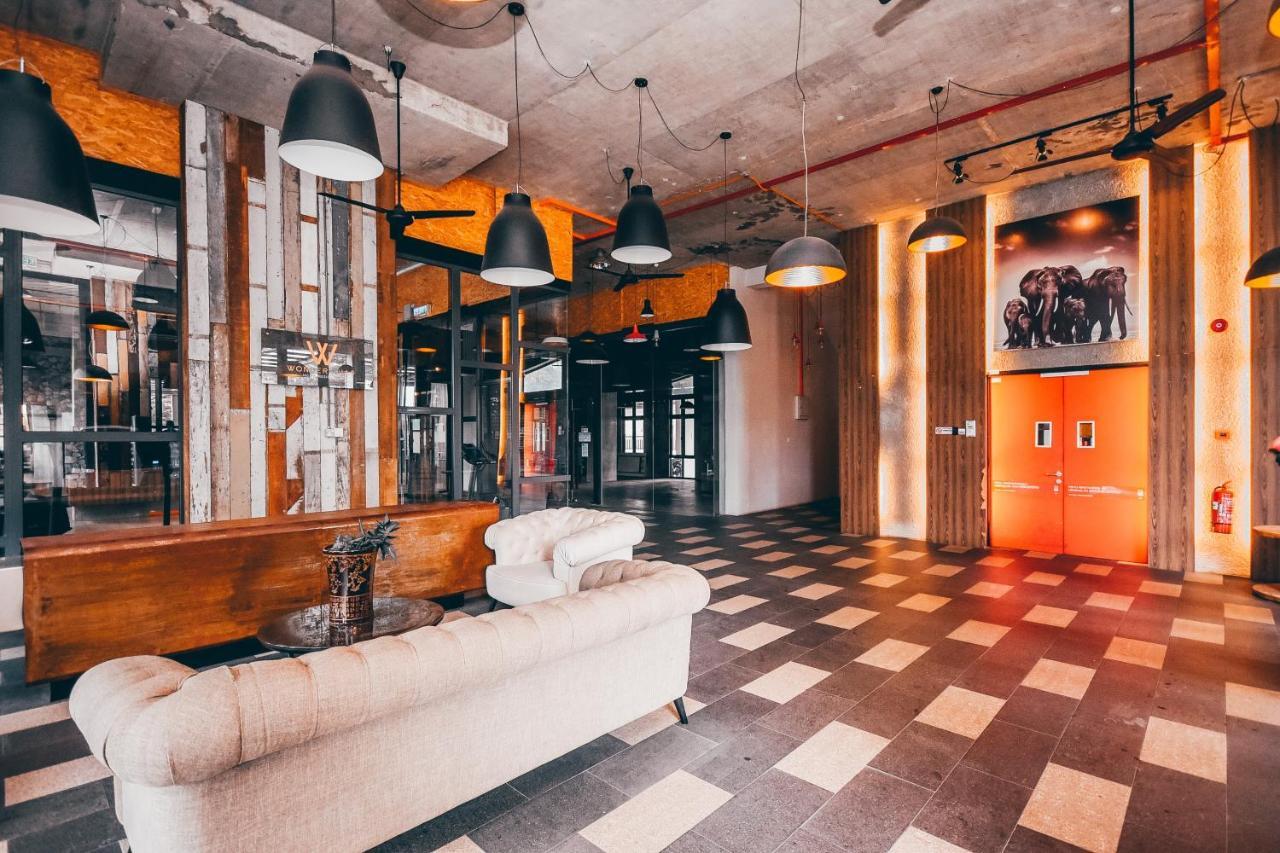 Cube 8Teens By Nest Home Johor Bahru Eksteriør bilde