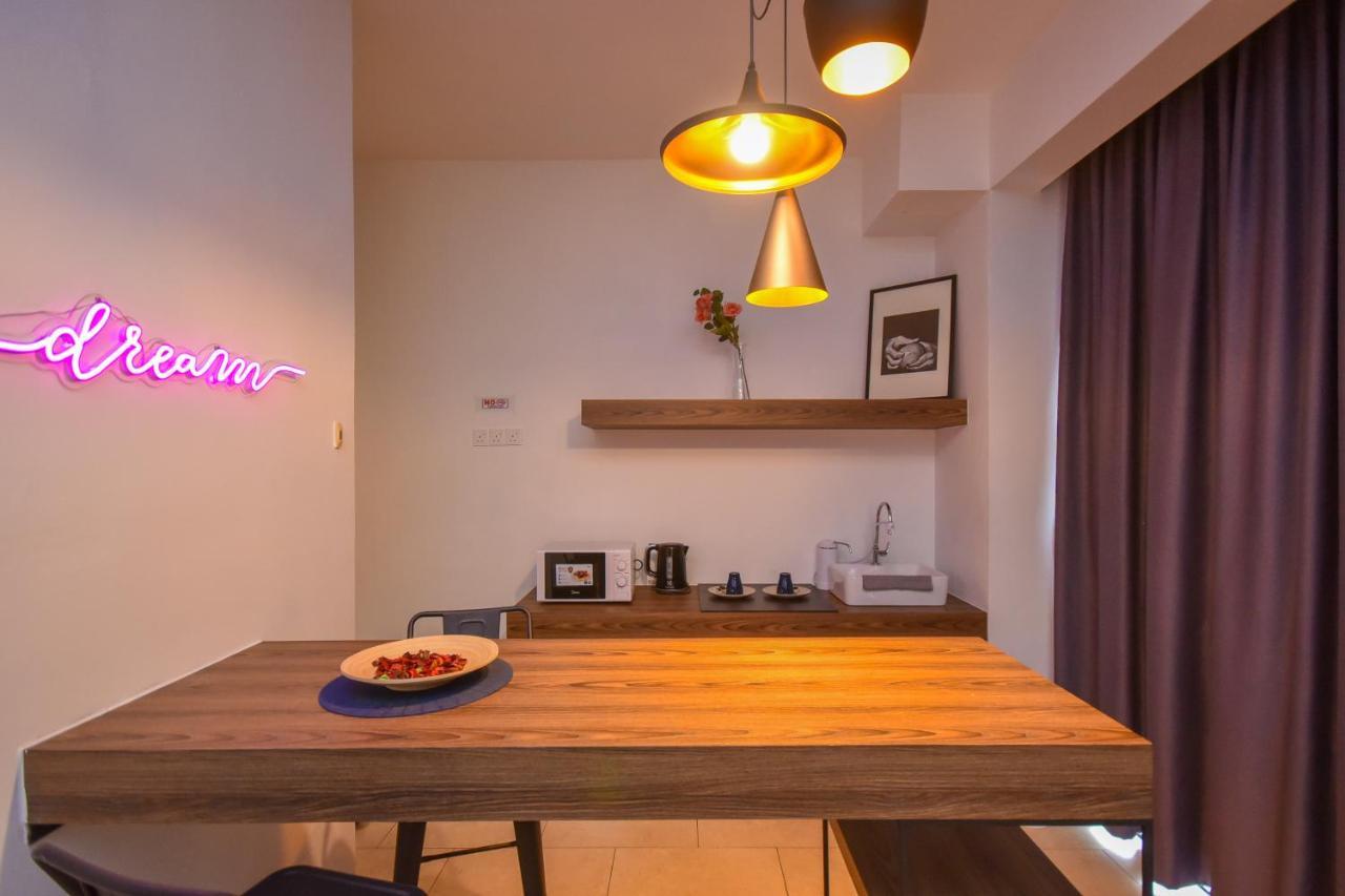 Cube 8Teens By Nest Home Johor Bahru Eksteriør bilde